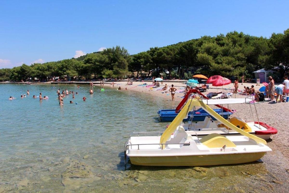 Apartments And Rooms By The Sea Tisno, Murter - 5128 Buitenkant foto